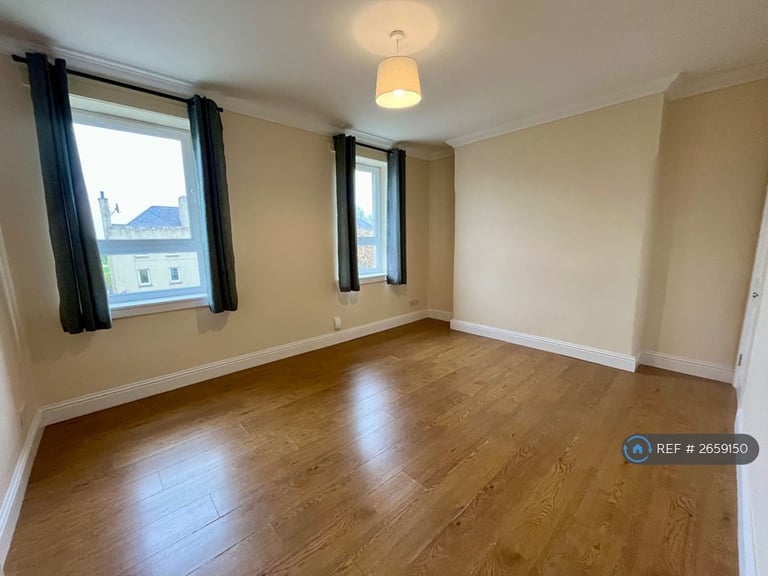2 bedroom flat in Craigentinny Road, Edinburgh, EH7 (2 bed) (#2659150)