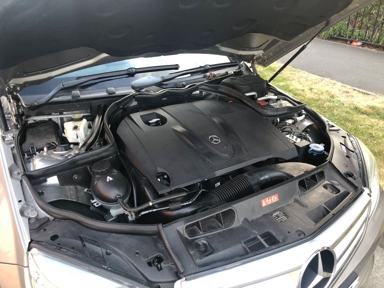 Mercedes-Benz C Class AUTOMATIC C200 CDi Sport (08). Only 54k miles. 11 x FSH. Elderly owners. Mint!