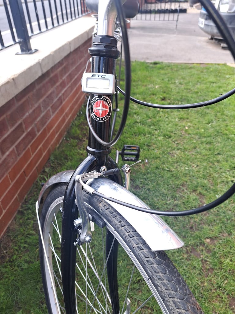 Mens bike brilliant condition Welcome to come check and try it all out from my front door 