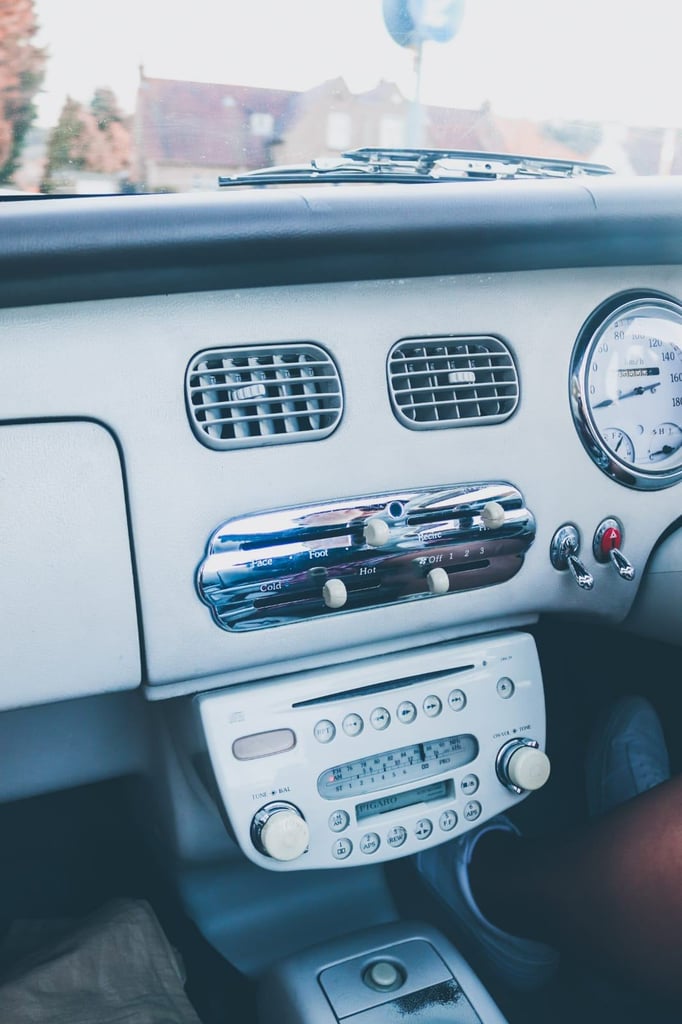 Nissan Figaro, Beige 1991