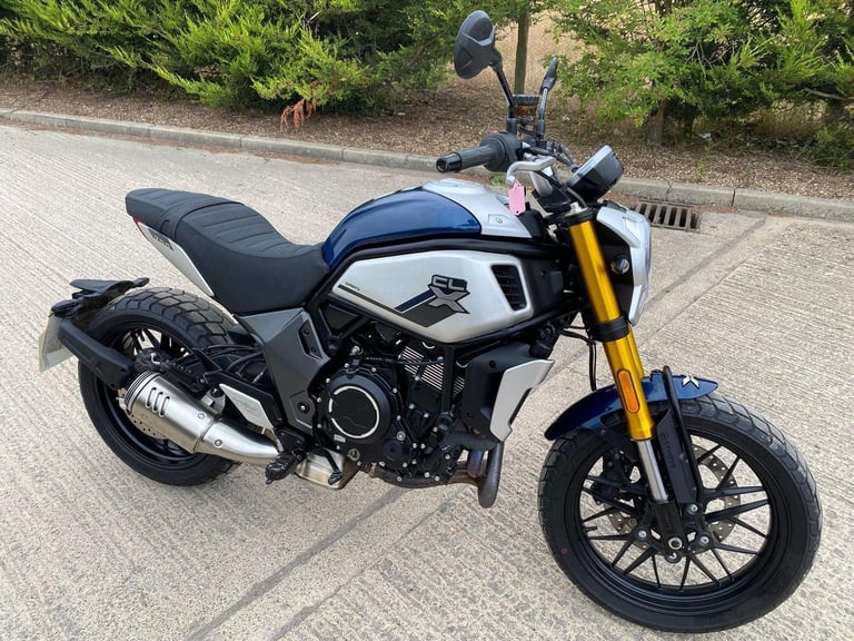 image for 2022 22 CF MOTO 700 CL-X HERITAGE CLX700 MT07 NAKED CFMOTO 2k MILES MINT MT 07