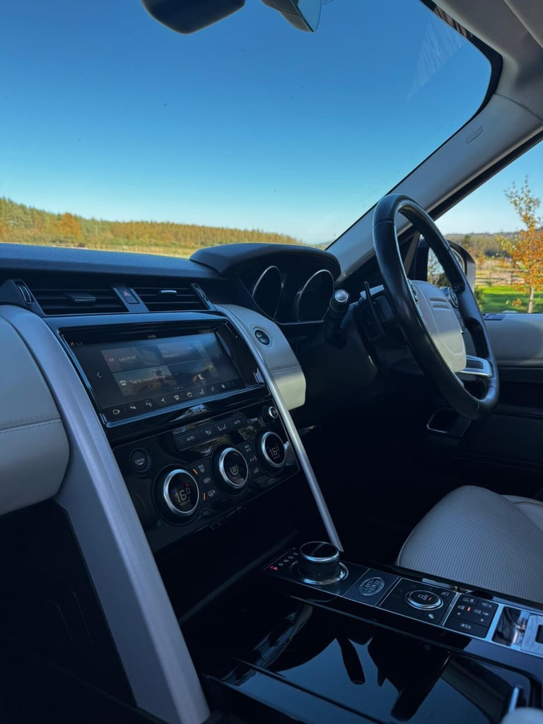LAND ROVER DISCOVERY 3.0 TD V6 HSE Luxury 2017