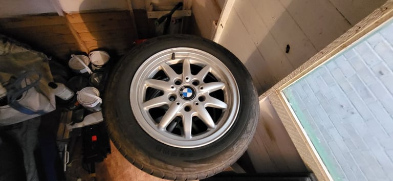 image for 5 x bmw E36 alloys 15"