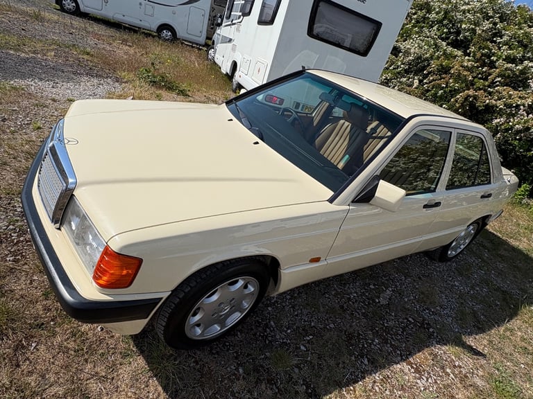 Mercedes-Benz, 190, Saloon, 1992, Automatic, 1997 (cc), 4 doors
