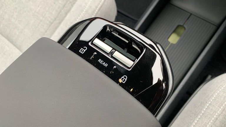 2025 Volvo EX30 Ultra Twin Motor Performance ESTATE Electric Automatic