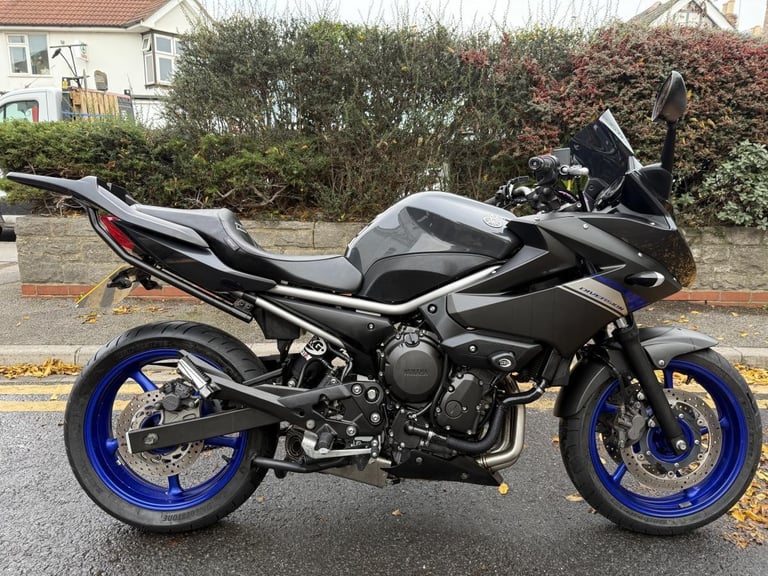 image for YAMAHA XJ6 DIVERSION S 2015