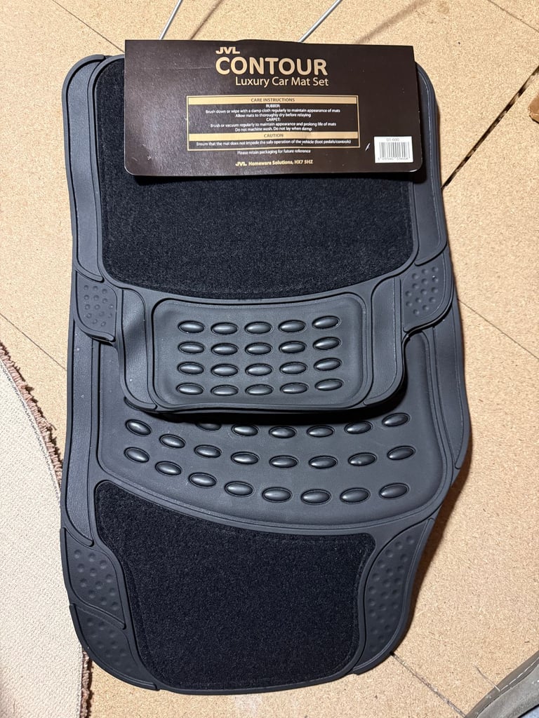 JVL Luxury car mat set - 4 mats
