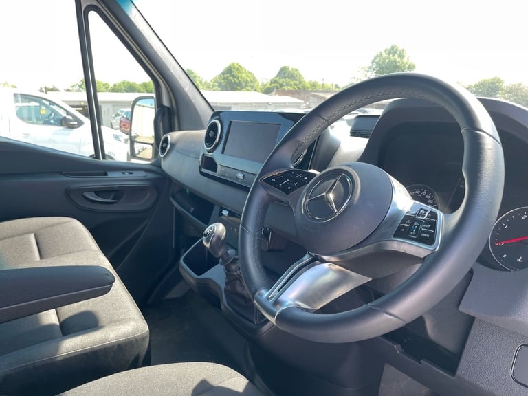  Mercedes Benz Sprinter 2.0 315 Cdi Pro Panel Van 5dr Diesel Manual Rwd L3 H2