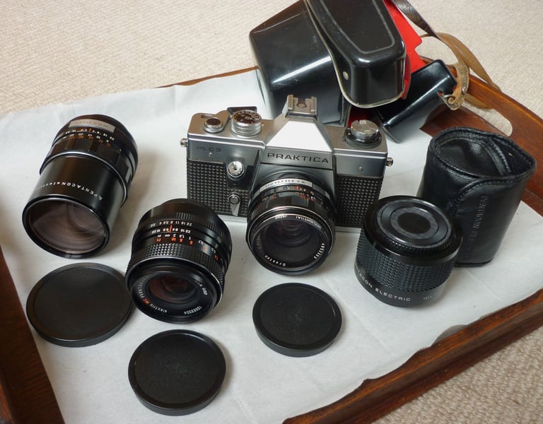 Praktica 35 mm film camera