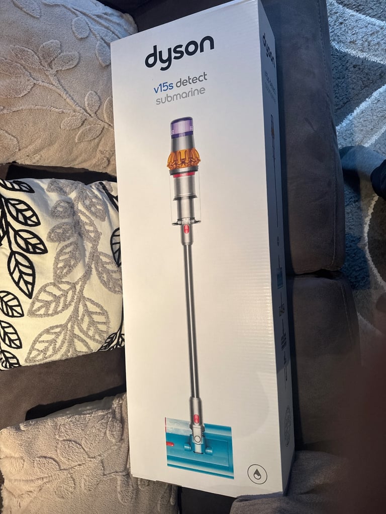 Dyson V15s Detect Submarine