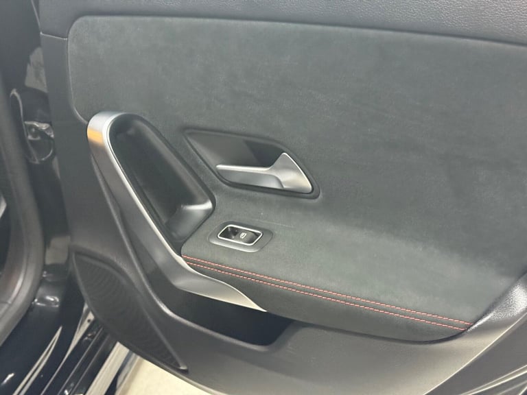 2019 Mercedes-Benz A-Class 1.5 A180d AMG Line (Executive) 7G-DCT Euro 6 (s/s) 5dr HATCHBACK Diese...