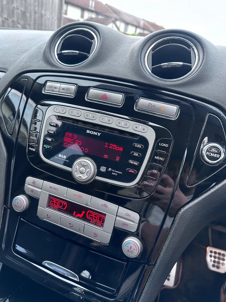 Ford, MONDEO, Hatchback, 2010, Manual, 2179 (cc), 5 doors