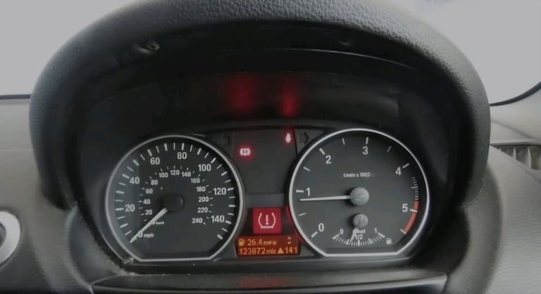 BMW, 1 SERIES, Hatchback, 2011, Manual, 1995 (cc), 3 doors