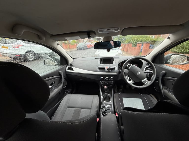 Renault, MEGANE, Hatchback, 2011, Manual, 1598 (cc), 5 doors