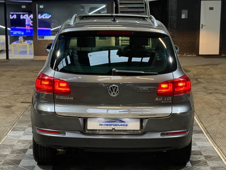 2014 Volkswagen Tiguan 2.0 TDI BlueMotion Tech Match 4WD Euro 5 (s/s) 5dr ESTATE Diesel Manual