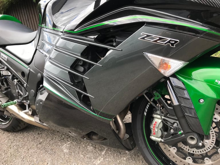 KAWASAKI ZZR1400 PERFORMANCE SPORT, 2019(19), 1 OWNER, 13,739 ,MILES