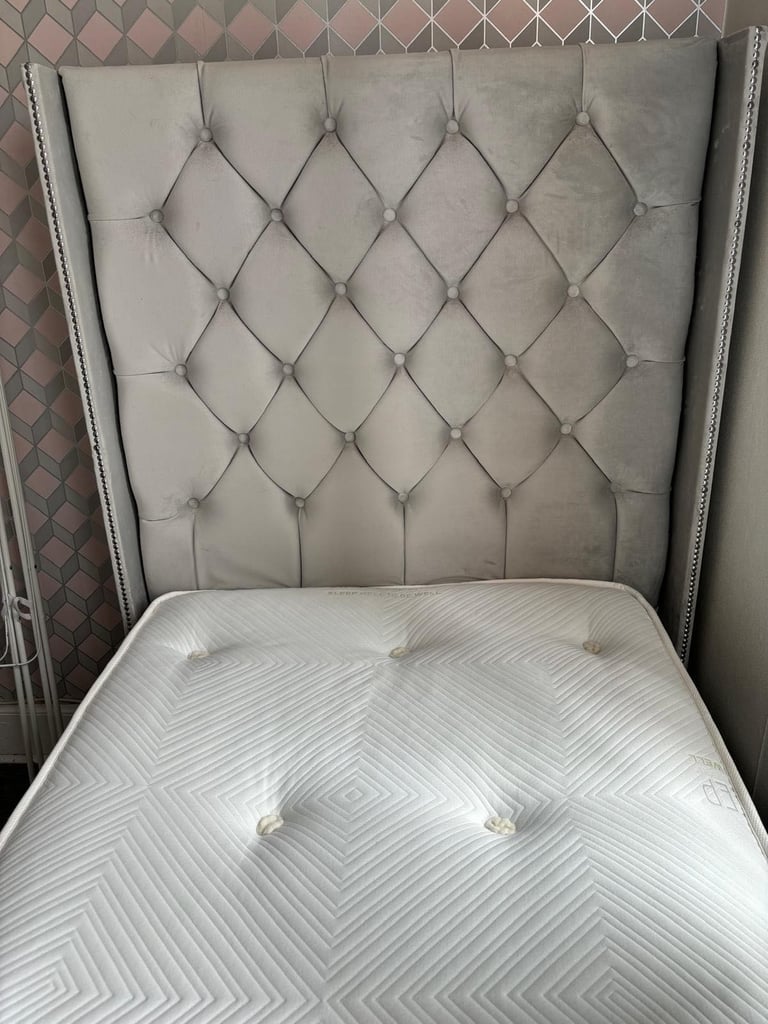 Single ottoman storage bed with mattress 