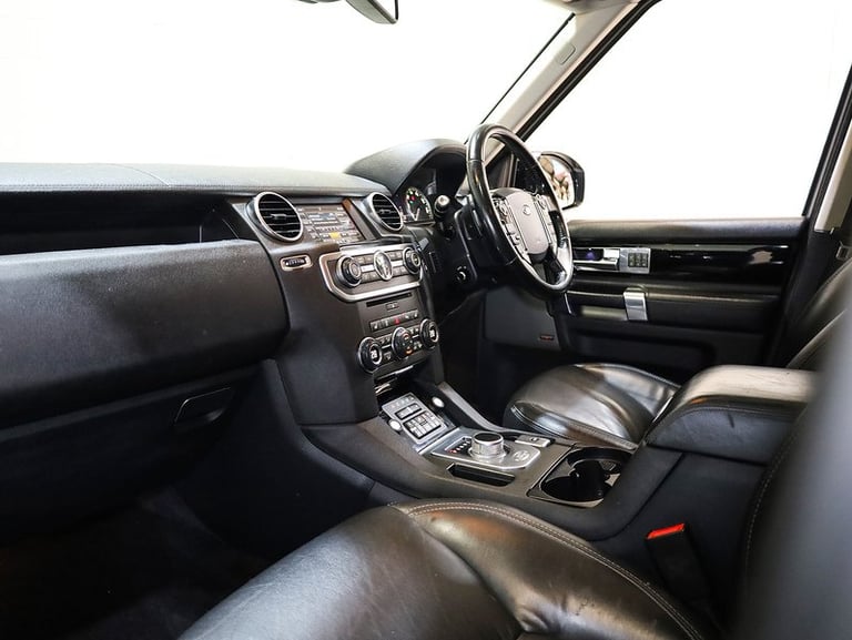 2015 Land Rover Discovery 4 SD V6 HSE SUV Diesel Automatic