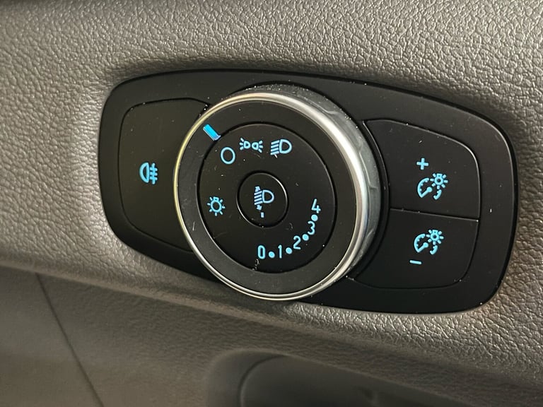 2024 Ford Transit Transit 350L4 H3 2.0 EcoBlue 170ps Heavy Duty Leader Van Van Diesel Manual