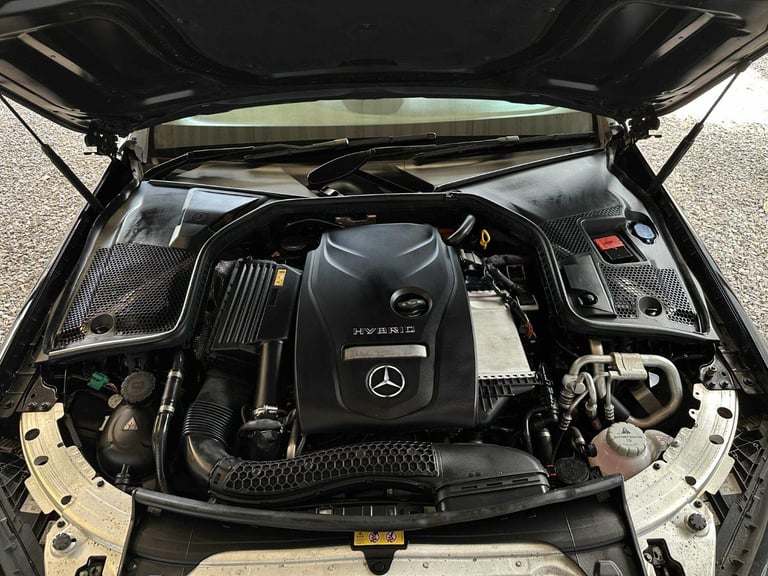 MERCEDES-BENZ C CLASS 2.0 C350e 6.4kWh Sport Black Auto Petrol Plug-in Hybrid 20