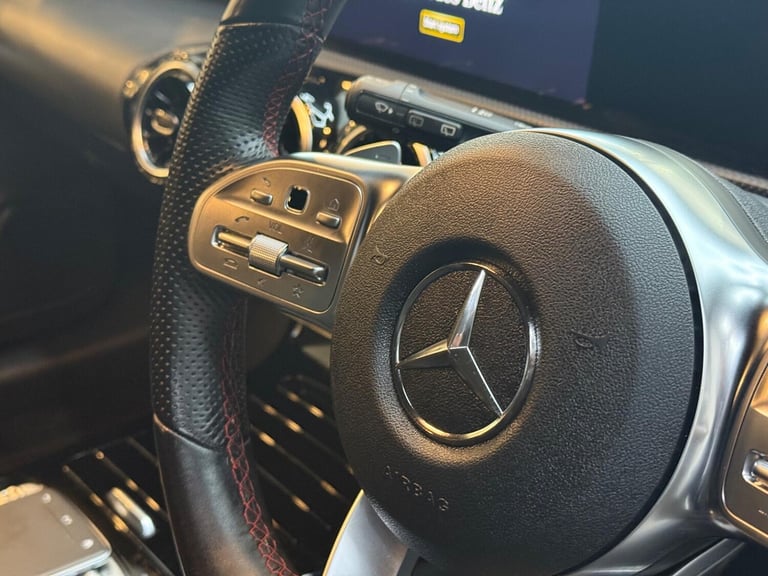 2019 Mercedes-Benz A-Class 1.5 A180d AMG Line (Executive) 7G-DCT Euro 6 (s/s) 5dr HATCHBACK Diese...