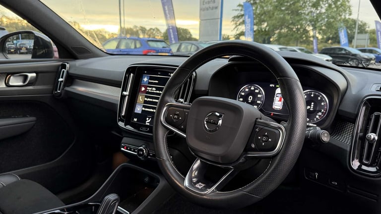 2020 Volvo XC40 1.5 T3 [163] R DESIGN 5dr Geartronic ESTATE PETROL Automatic