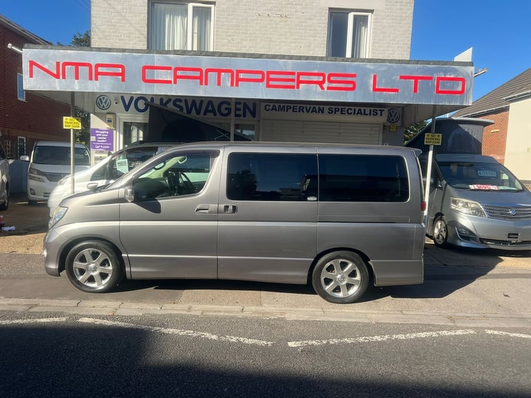 2009 Nissan Elgrand Highwat Star 2.5 Petrol Auto 8 Seater Low Miles ULEZ