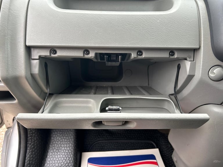 2013 Vauxhall Vivaro 2.0 2900 CDTi Sportive FWD L3 4dr PANEL VAN Diesel Manual