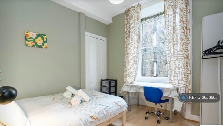 2 bedroom flat in Dalry Road, Edinburgh, EH11 (2 bed) (#2659595)