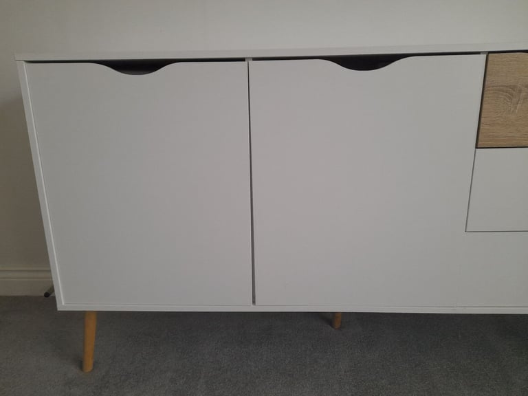 Sideboard