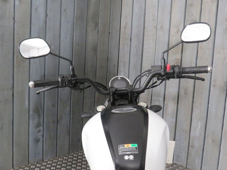 2023 73 YAMAHA XSR125