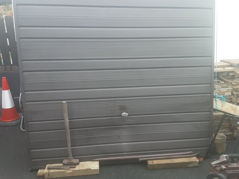 image for Garage door 