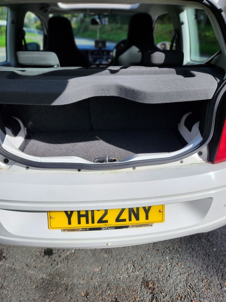 Volkswagen UP 2012 999 (cc), 3 doors