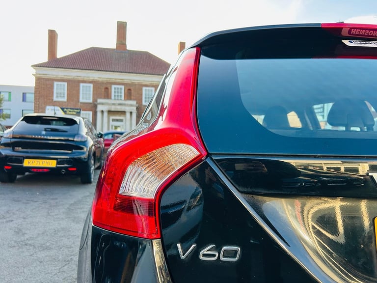 2017 Volvo V60 2.0 D4 SE Lux Nav Auto Euro 6 (s/s) 5dr ESTATE Diesel Automatic