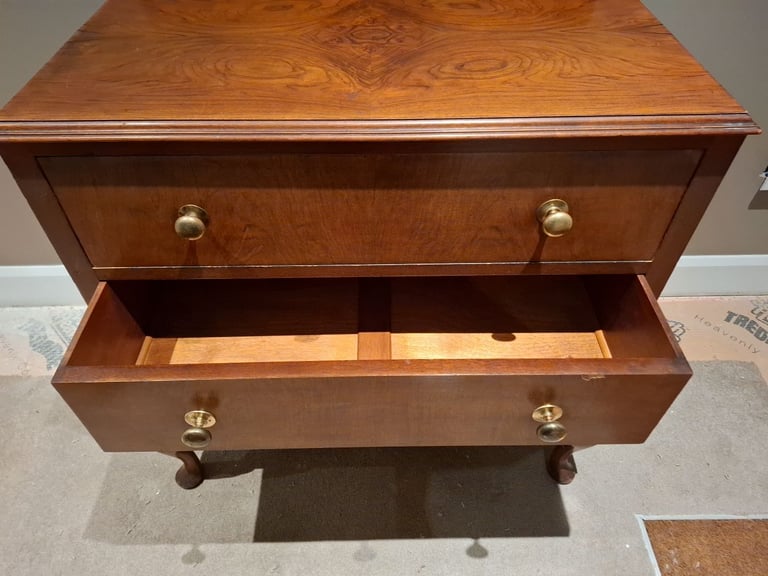 Vintage Chest of drawers