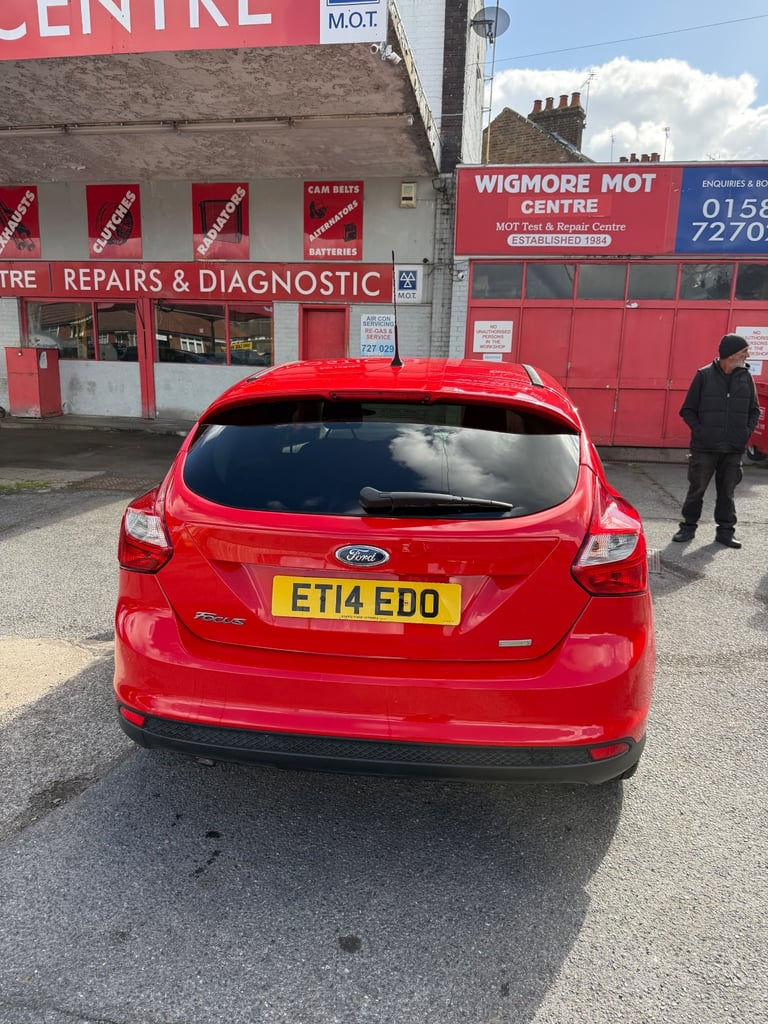 Ford, FOCUS, Hatchback, 2014, Manual, 998 (cc), 5 doors