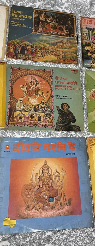 Collection of Indian Hindi Punjabi Hindu Bhajan vinyl rare records ranging from 1960's to 1970's 