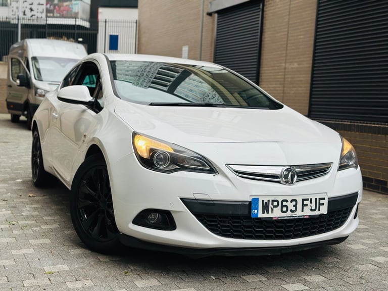 2013 Vauxhall Astra GTC 1.4T 16V 140 SRi 3dr Auto HATCHBACK Petrol Automatic