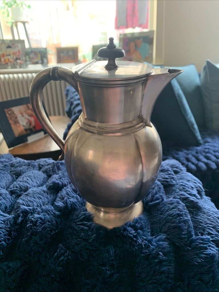 Vintage HE&Co 17cm coffee pot, silver plated EPBM 32