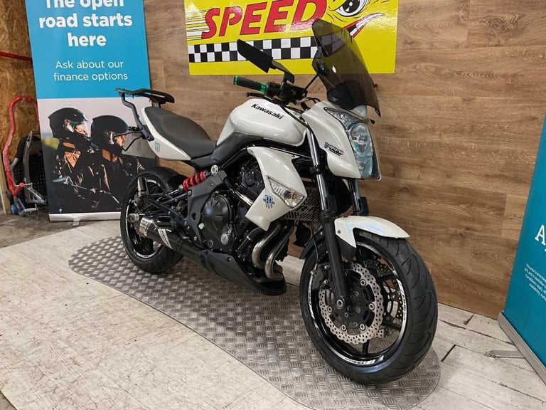 Kawasaki Er6n