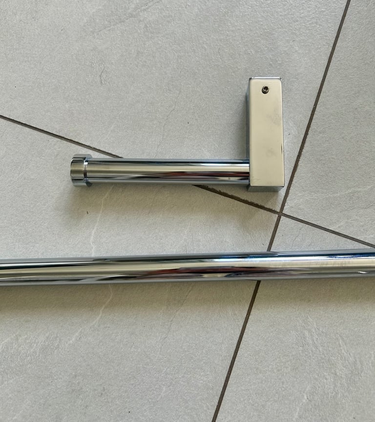 Towel Rail & Toilet Roll Holder