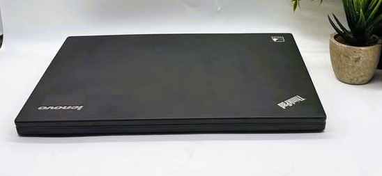 Lenovo X Series Laptop | i5 6th Gen | 8GB RAM | 256GB SSD | Windows 11 