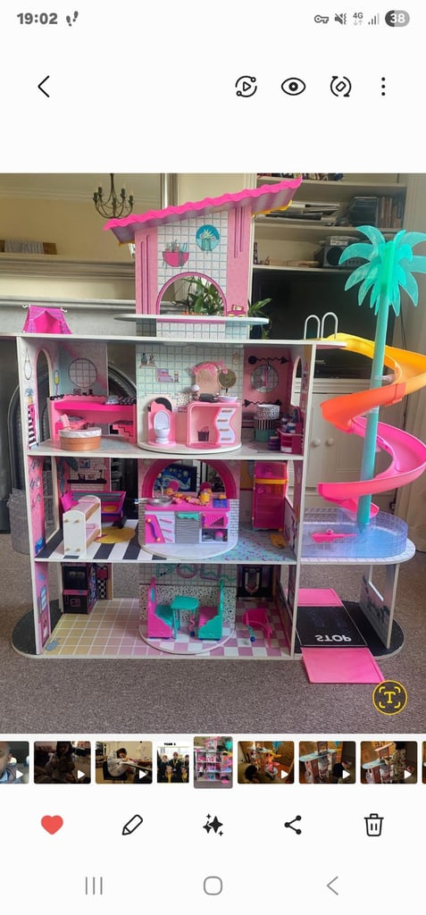 LOL Surprise! OMG House Of Surprises Doll House