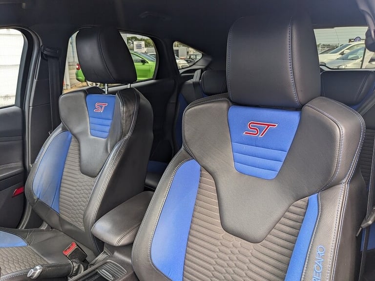 2016 Ford Focus 2.0T EcoBoost ST-2 5dr HATCHBACK PETROL Manual