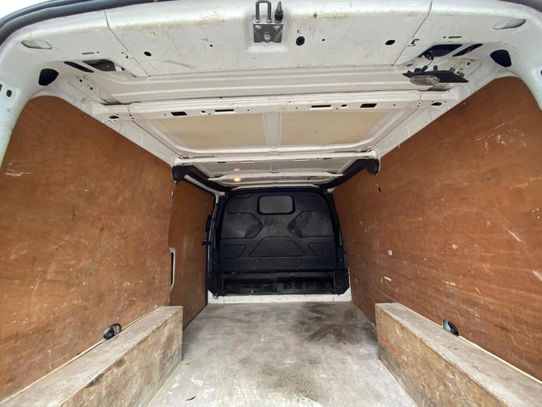 2017 Ford Transit Custom 2.0 TDCi 270 L1 H1 5dr PANEL VAN Diesel Manual