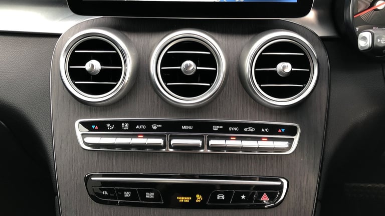 2020 Mercedes-Benz GLC GLC 220 D 4MATIC AMG LINE Estate Diesel Automatic