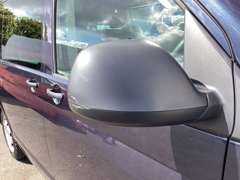 2019 Volkswagen Transporter Shuttle 2.0 TDI BlueMotion Tech S Minibus Double Cab 5dr Diesel Manua...