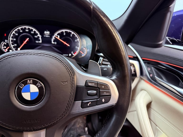 2018 BMW 5 Series 520d xDrive M Sport 4dr Auto SALOON DIESEL Automatic