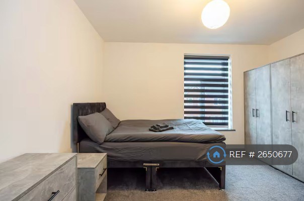2 bedroom house in Denton, Denton, Manchester, M34 (2 bed) (#2650677)