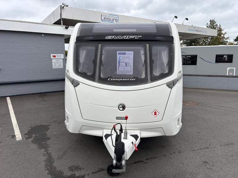 2016 SWIFT CONQUEROR 645, ISLAND BED, TALL FRIDGE, ALDE, SOLAR